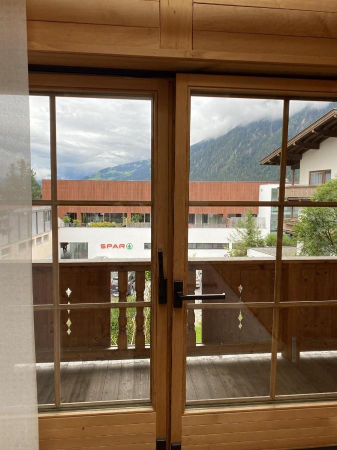 Emma'S Chalet Mayrhofen Extérieur photo